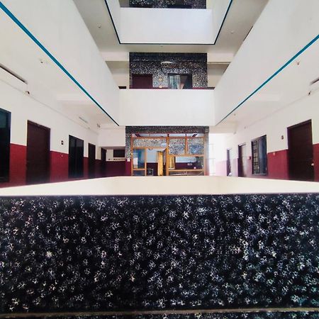 Omega Tourist Home Thrissur Εξωτερικό φωτογραφία