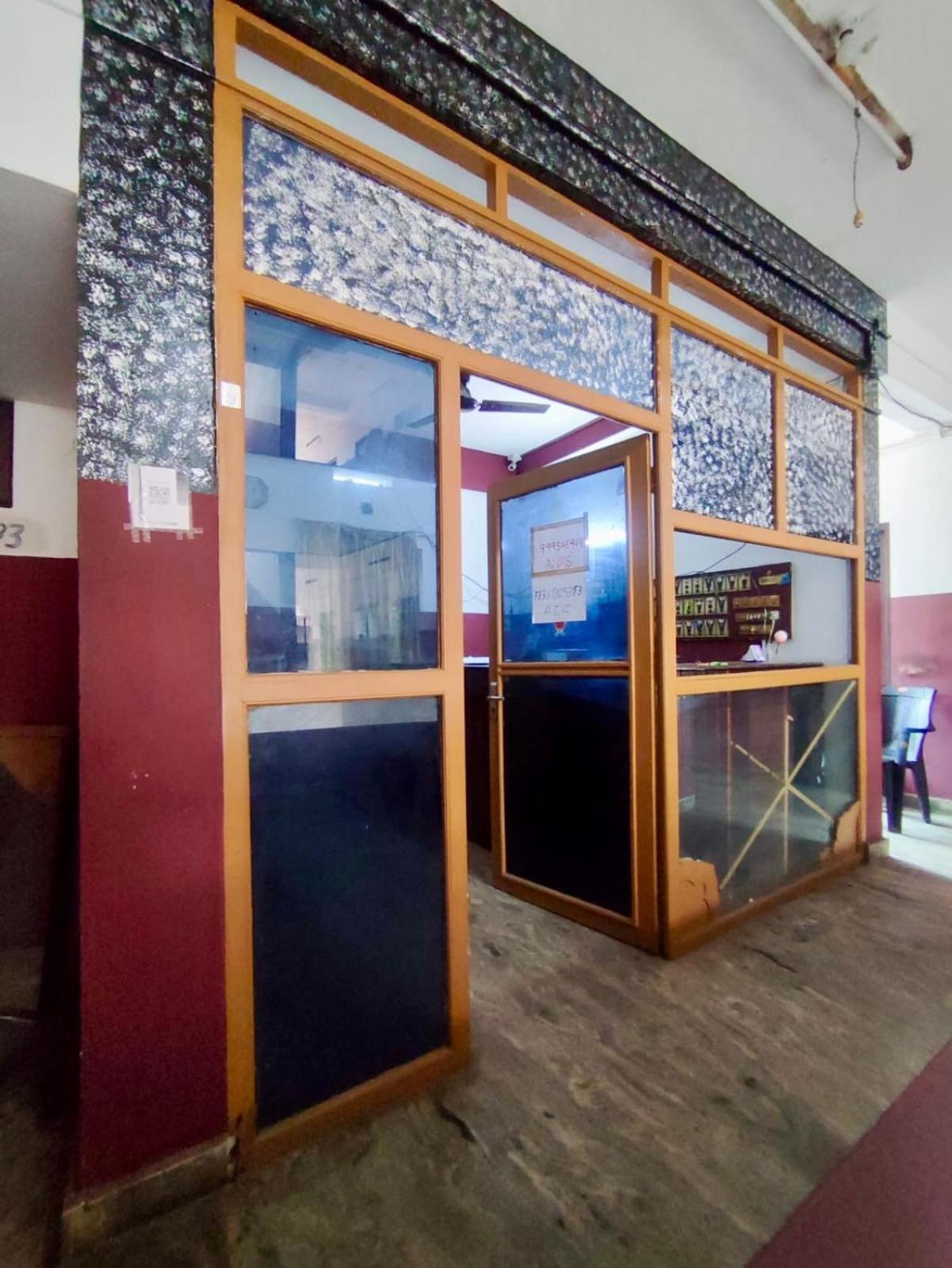 Omega Tourist Home Thrissur Εξωτερικό φωτογραφία